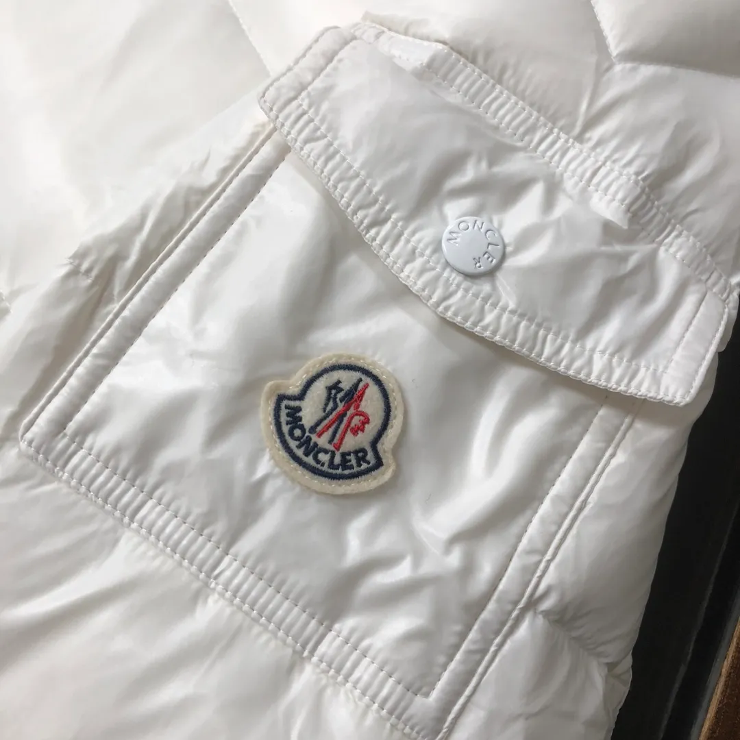 #Moncler/ #MAYA Same Style Classic # ！ ， Moncler 。 Classic ， 、 ， 8 ，Maya Moncler ， 。 ， ， 。 ➖NFC ➖ nylon 。 ➖ ， Authentic Quality。 Size：Classic （ 1-6）Pink（0-3）White（1-5）Gray（1-5） （1-5） （1-6） （1-6）
